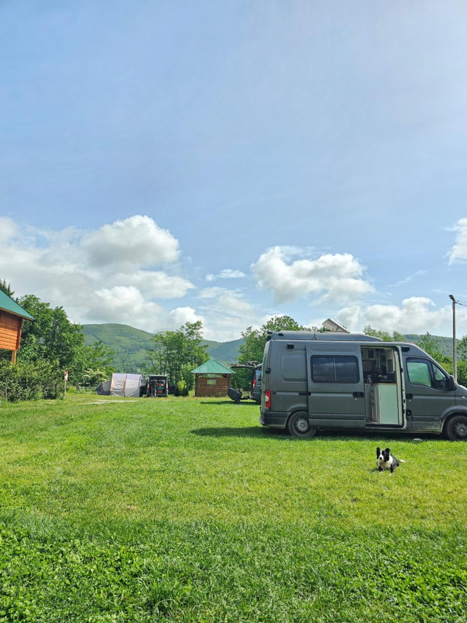 Konaci Oceva Zemlja Bungalovi Konaci Oceva Zemlja Vikendica Mojkovac Eksteriør billede
