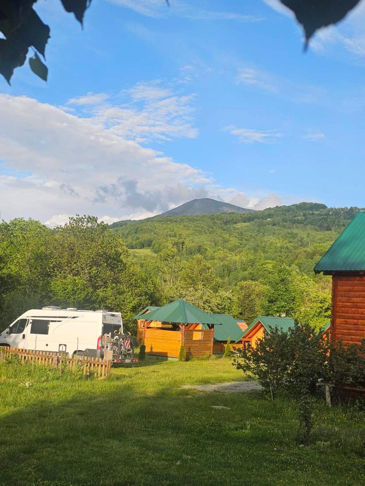 Konaci Oceva Zemlja Bungalovi Konaci Oceva Zemlja Vikendica Mojkovac Eksteriør billede