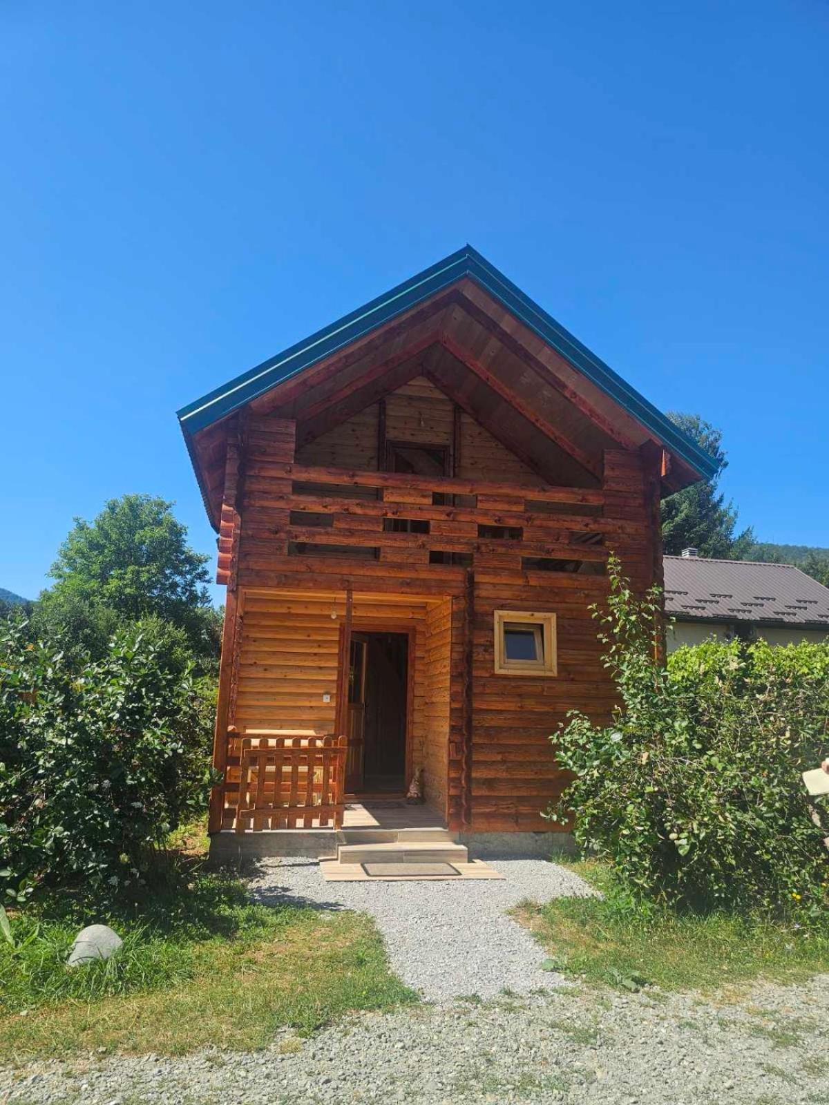 Konaci Oceva Zemlja Bungalovi Konaci Oceva Zemlja Vikendica Mojkovac Eksteriør billede