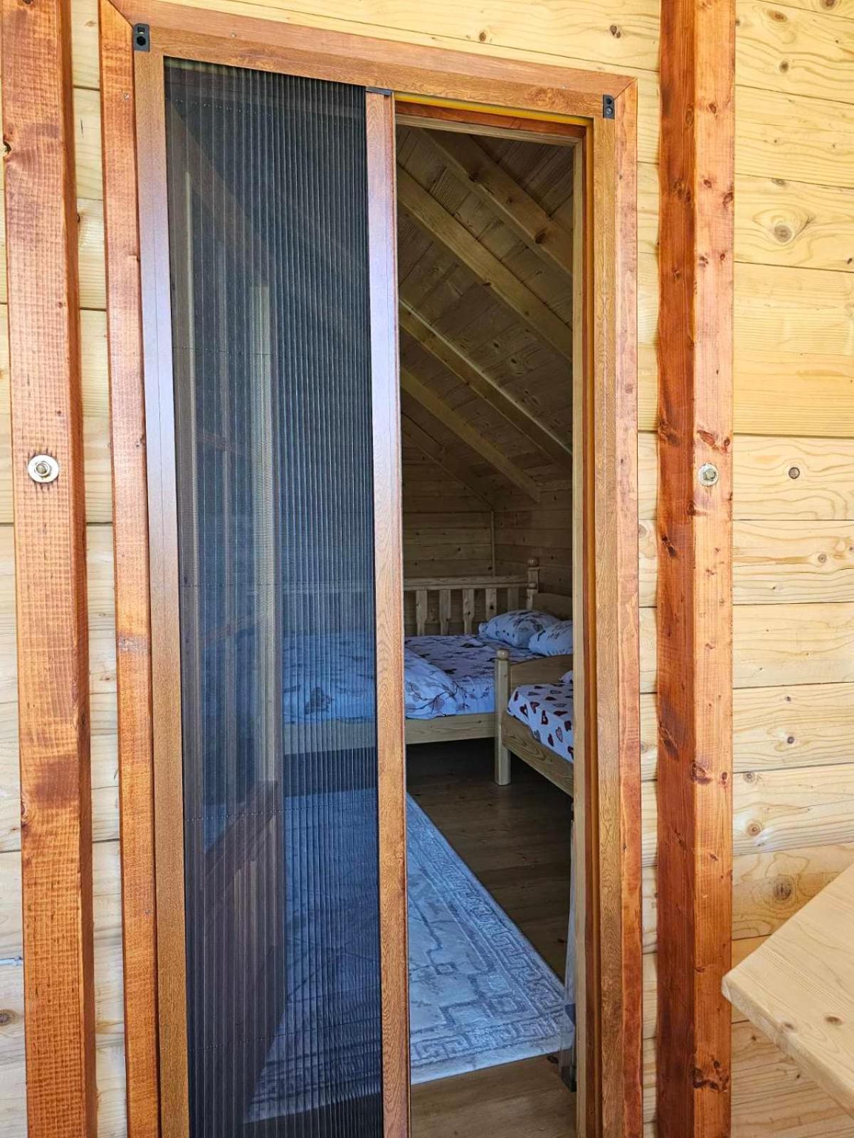 Konaci Oceva Zemlja Bungalovi Konaci Oceva Zemlja Vikendica Mojkovac Eksteriør billede