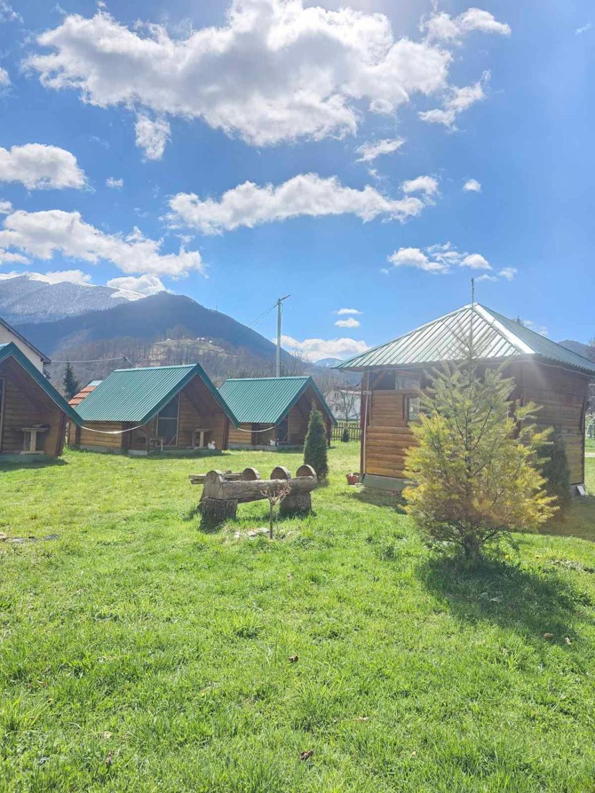 Konaci Oceva Zemlja Bungalovi Konaci Oceva Zemlja Vikendica Mojkovac Eksteriør billede